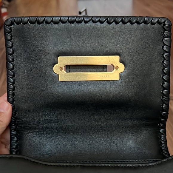 💯 % authentic Prada Black Smooth Calfskin and matte crocodile Cahier bag - Picture 11 of 16